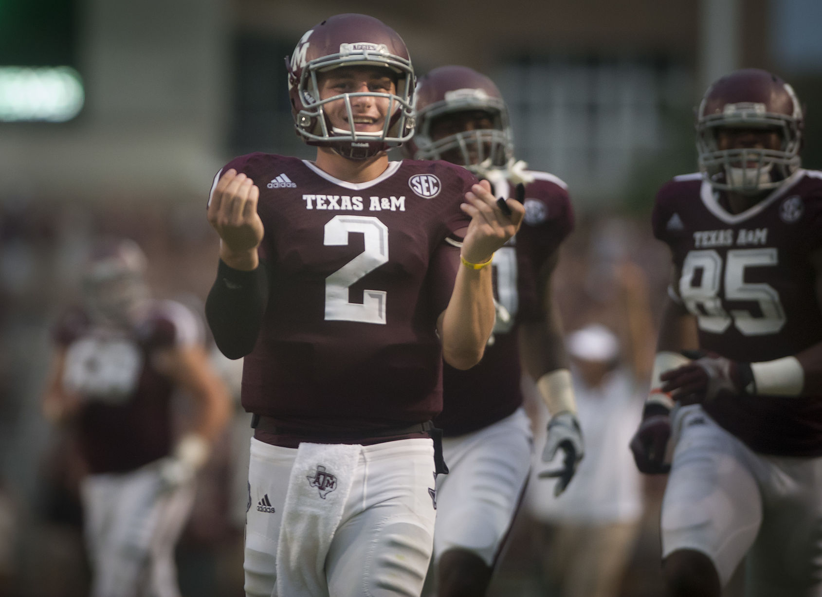 Manziel continues to be a no-show at Texas A&M's weekly press conference